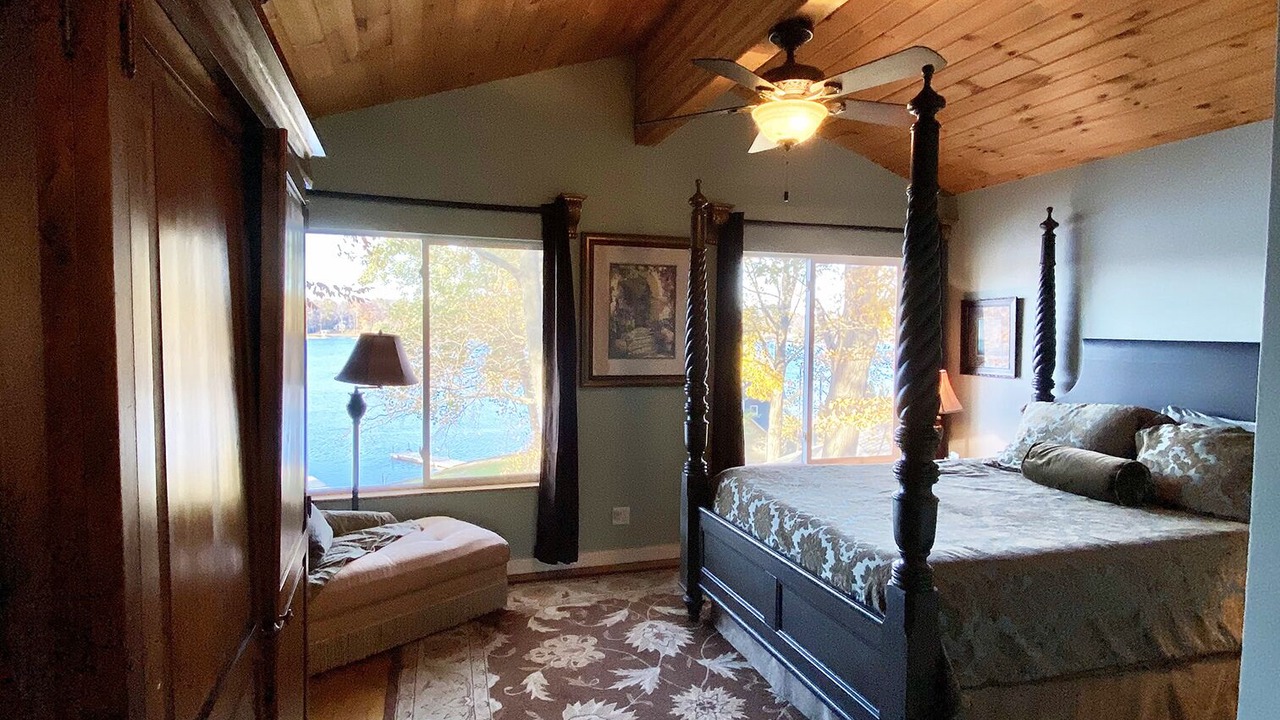 Photo of Bedroom in New Carlisle