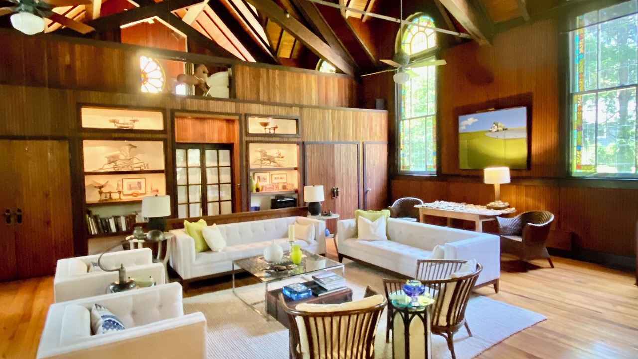 Photo of Livingroom in Lake Michigan Beach