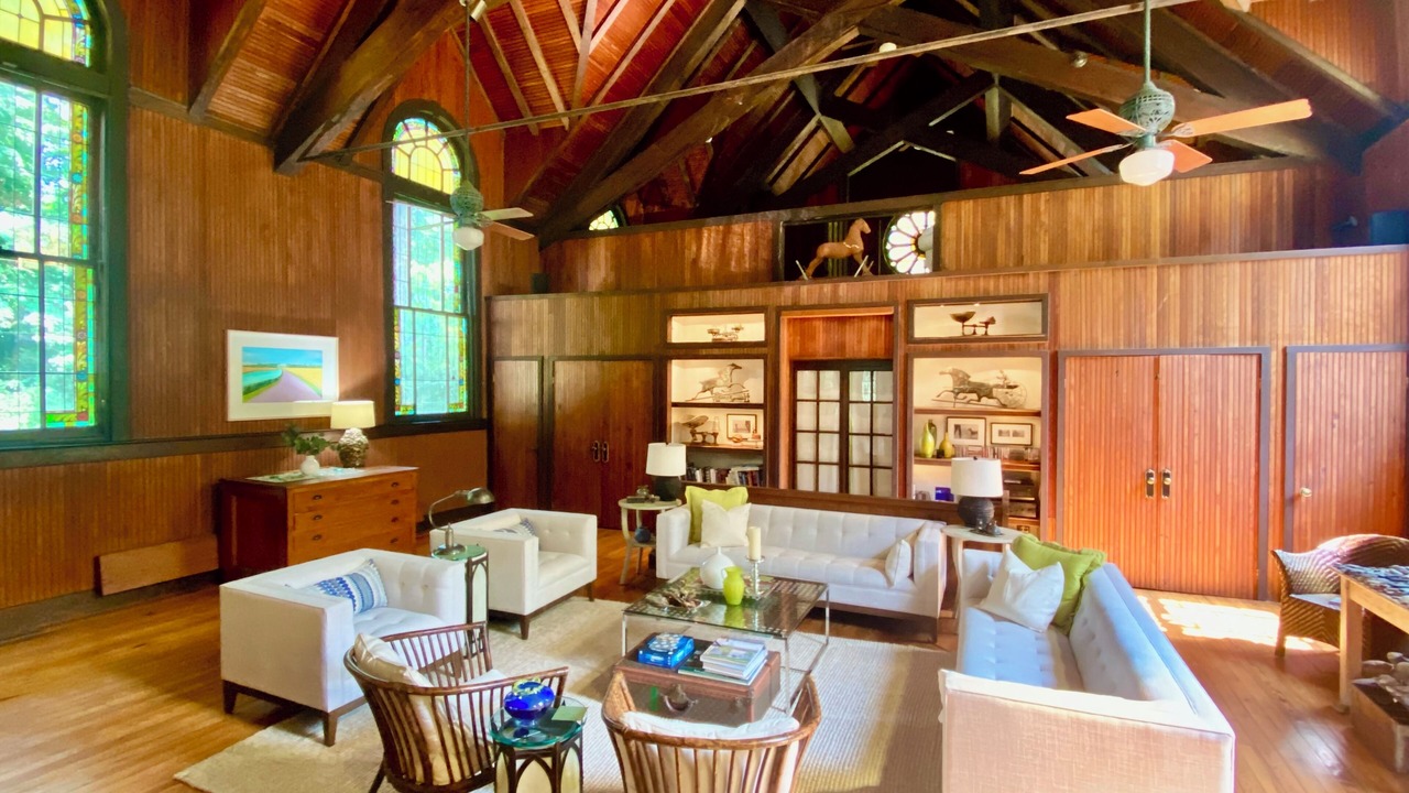 Photo of Livingroom in Lake Michigan Beach