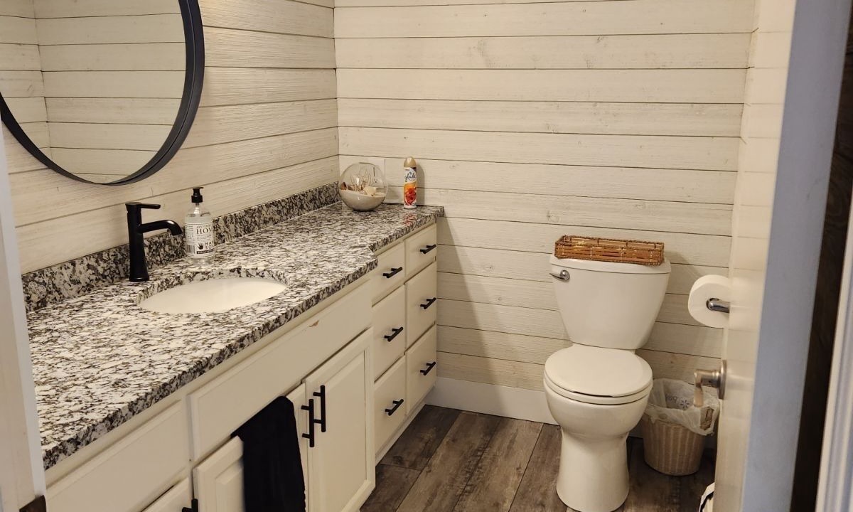 Photo of Bathroom in Norton Shores