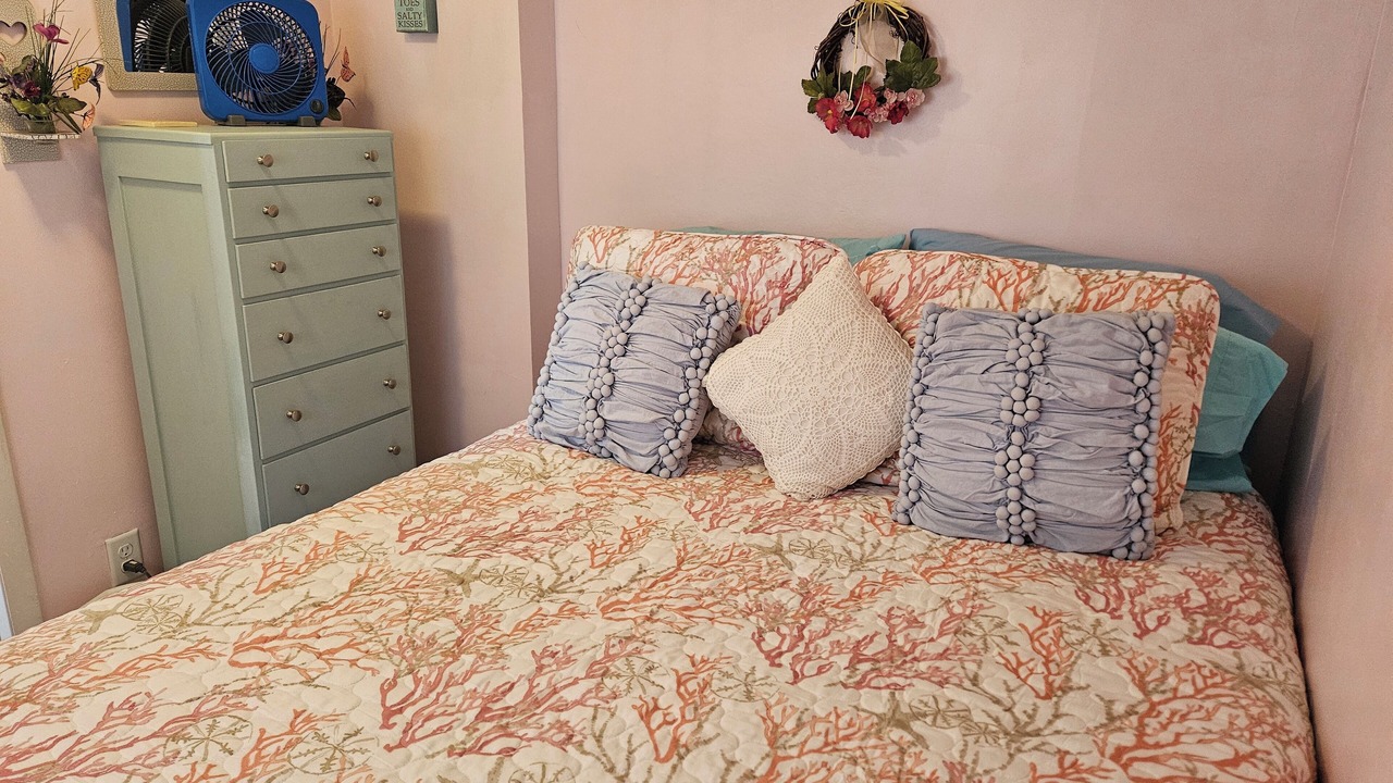 Photo of Bedroom in South Haven