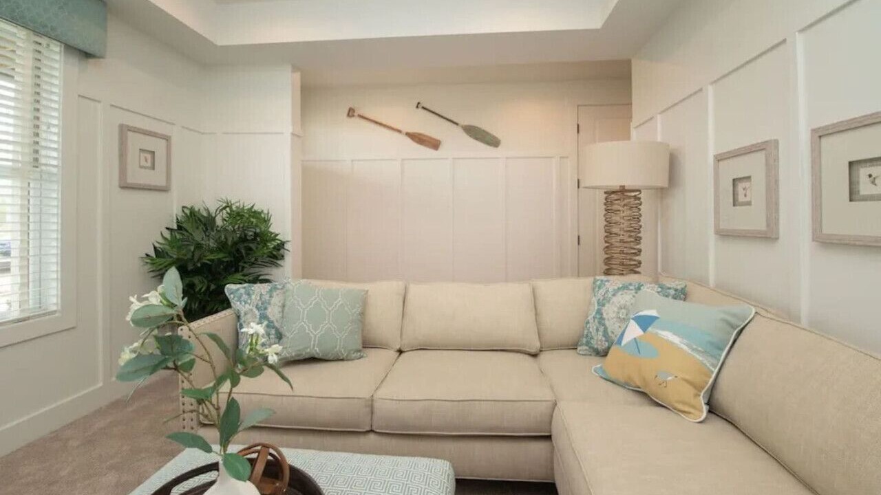 Photo of Livingroom in Miami Park