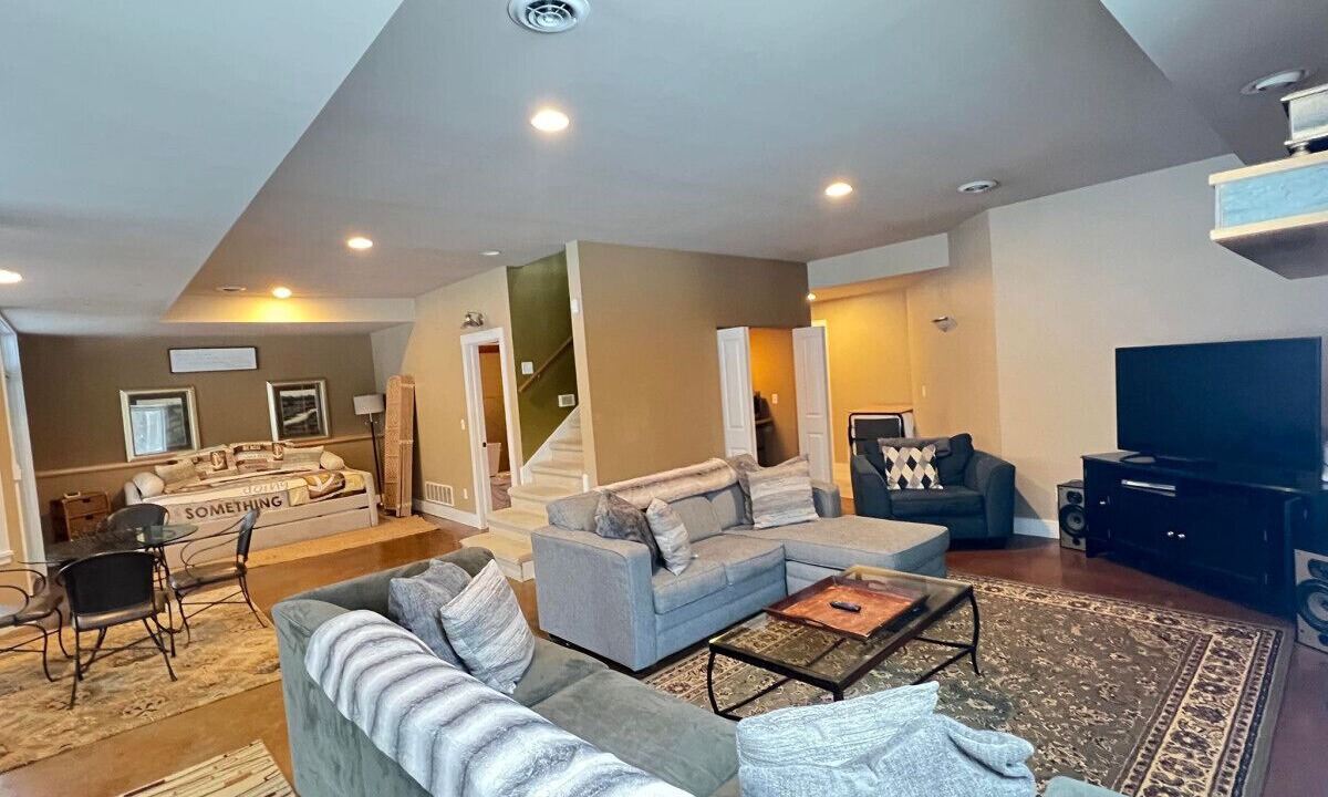 Photo of Livingroom in Lake Michigan Beach