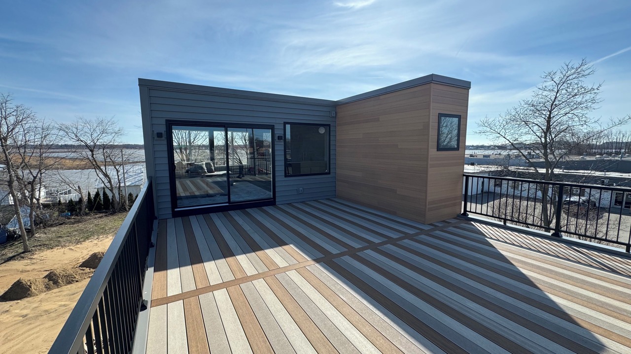 Photo of Patio Balcony in Spring Lake