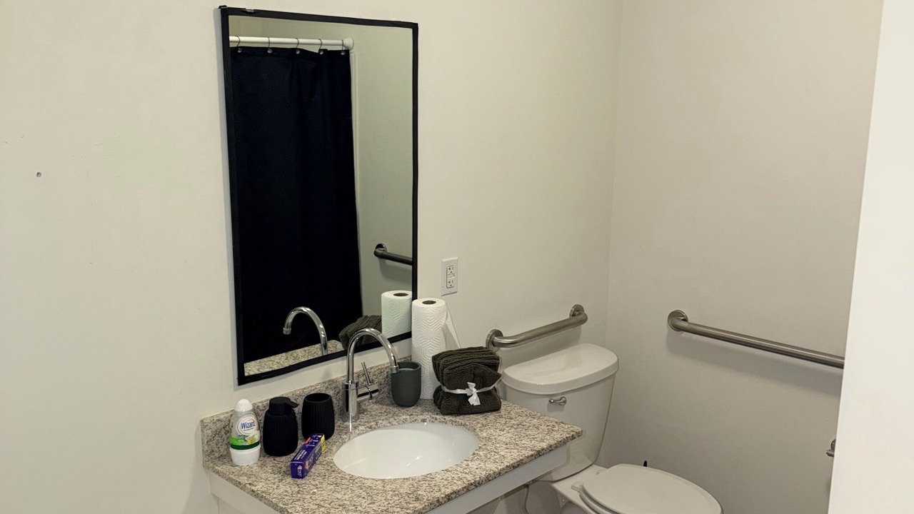 Photo of Bathroom in Market East District