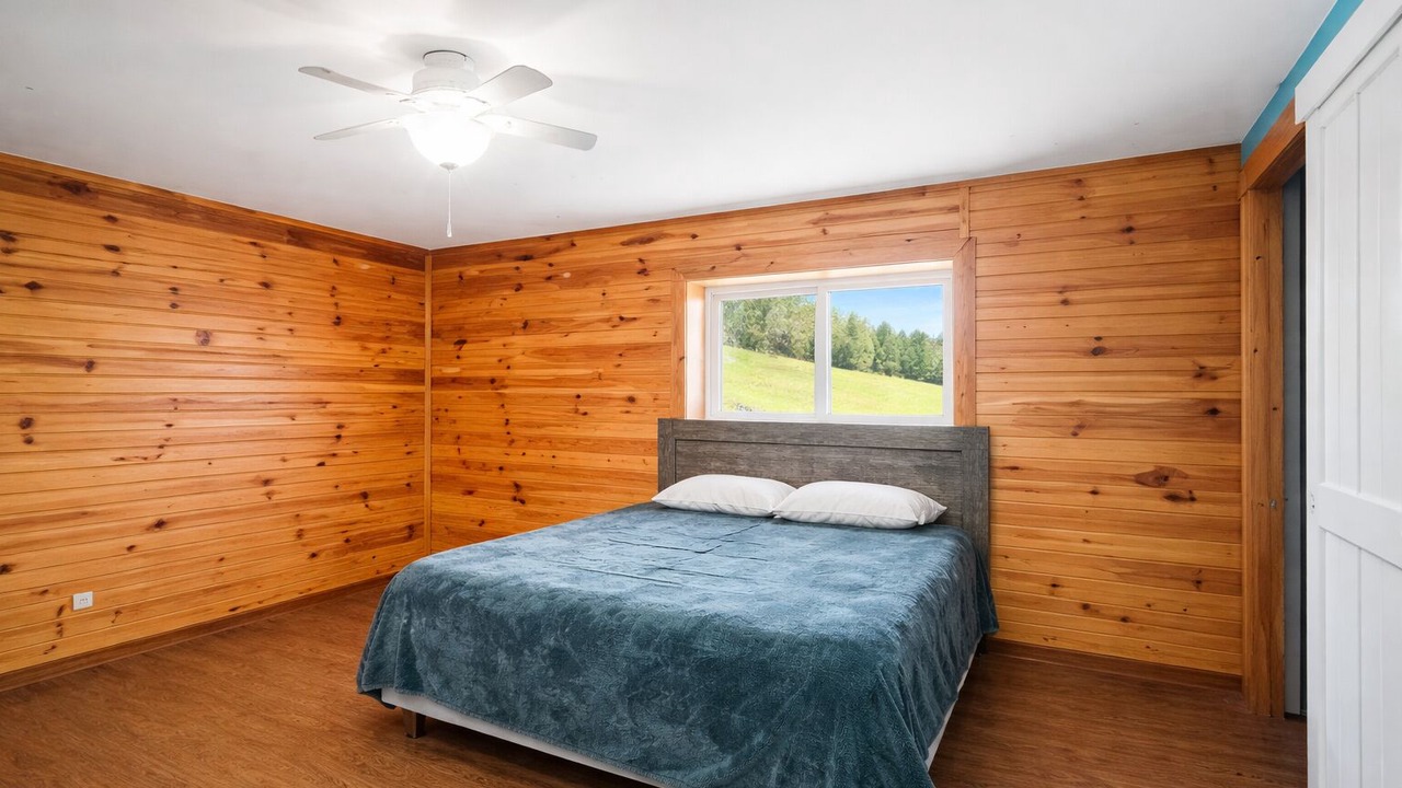 Photo of Bedroom in Fremont