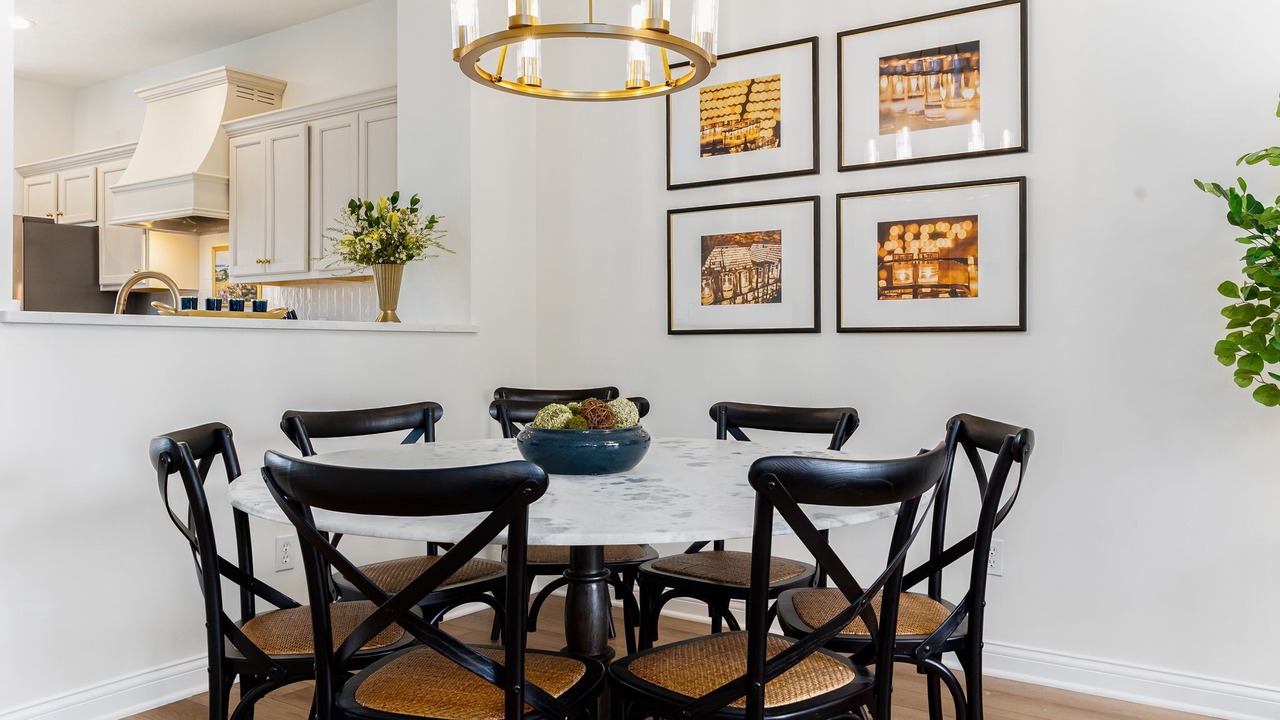 Photo of Livingroom in Roseland