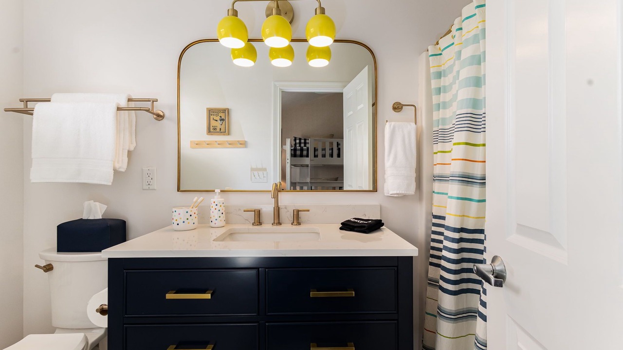 Photo of Bathroom in Roseland