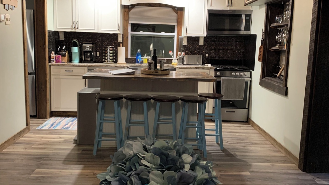 Photo of Kitchen in Sister Lakes