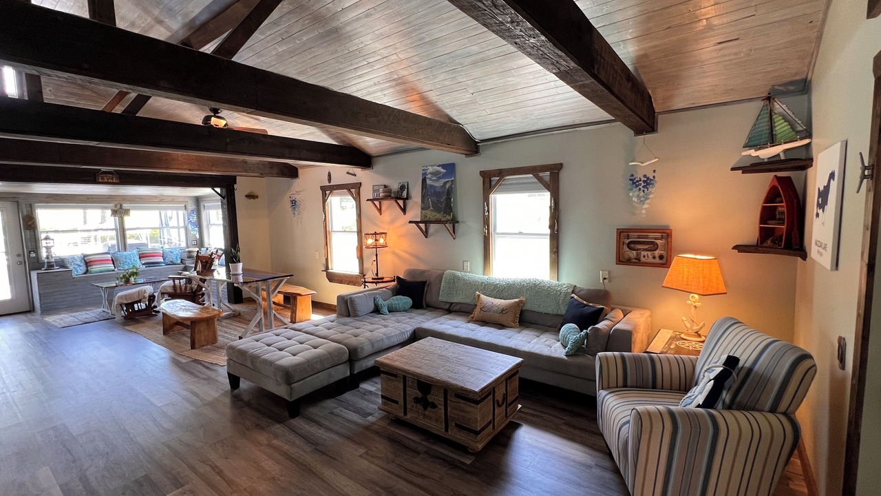 Photo of Livingroom in Sister Lakes