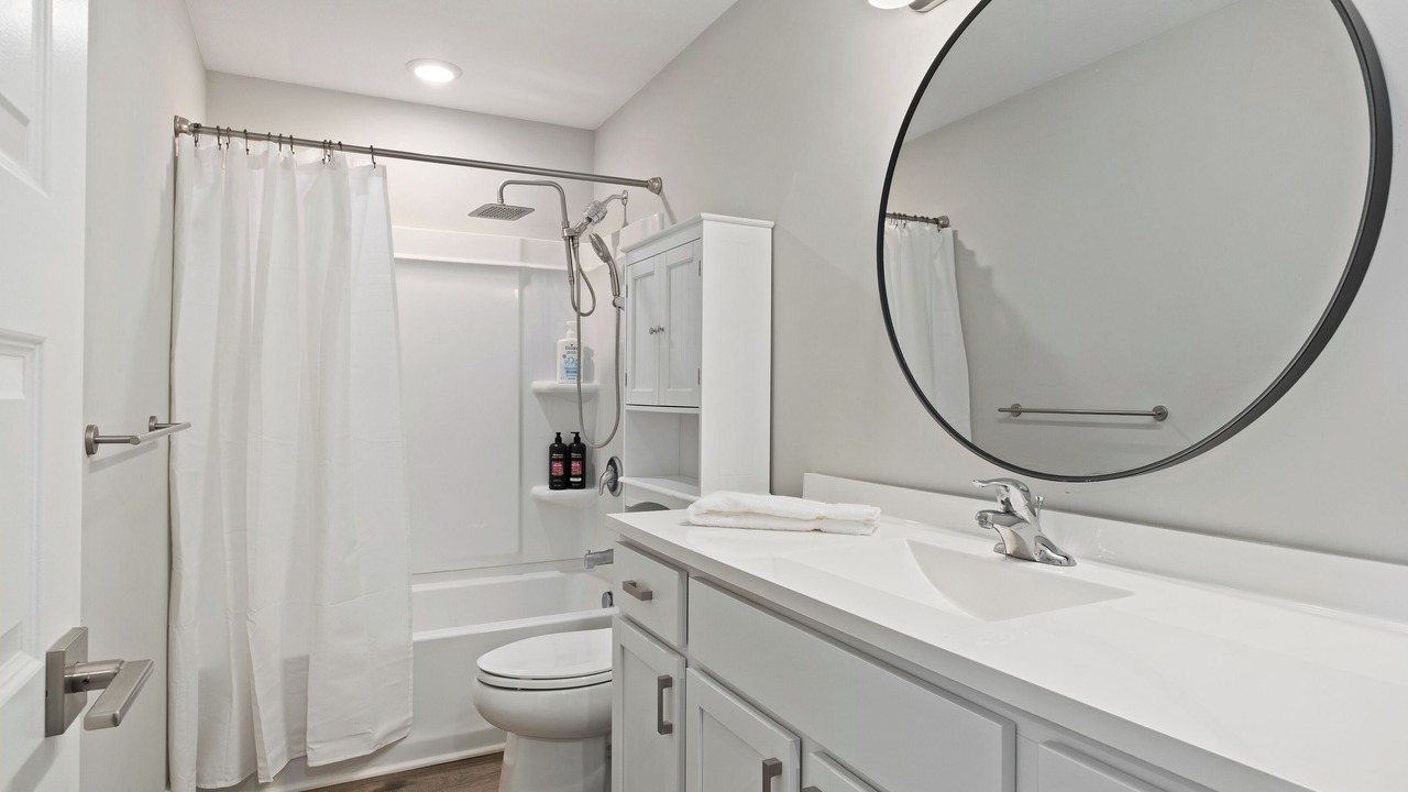 Photo of Bathroom in Grandville