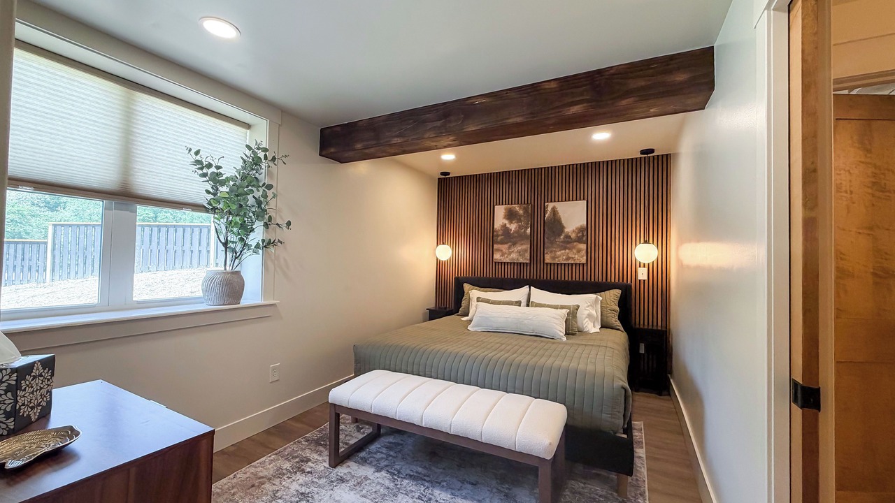 Photo of Bedroom in Marshall