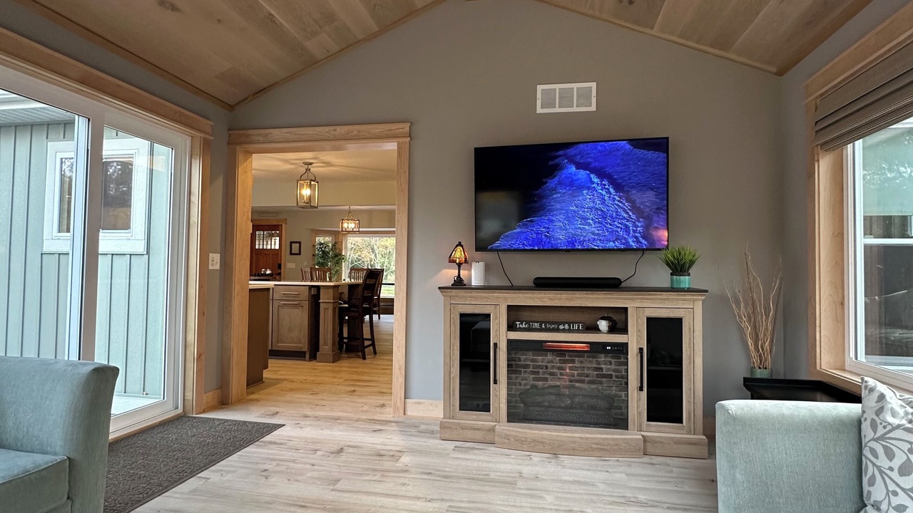 Photo of Livingroom in Saugatuck