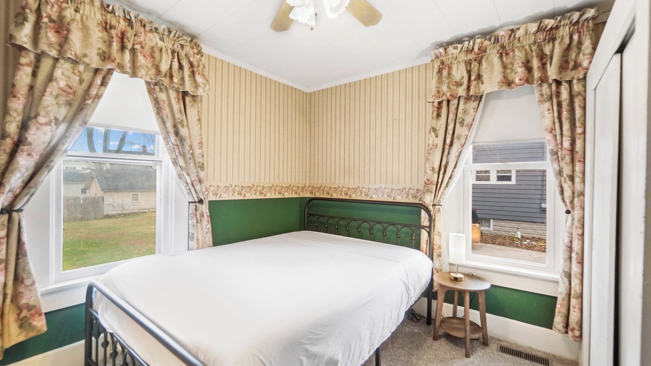 Photo of Bedroom in Van Wert