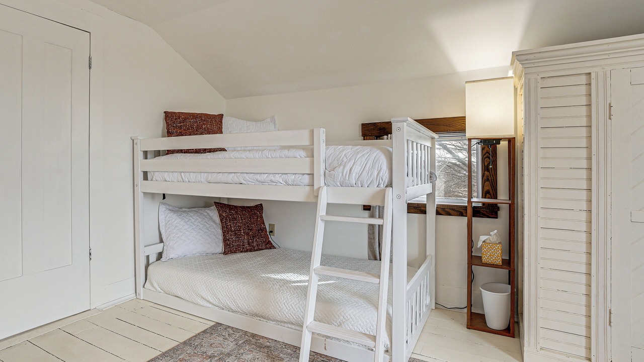Photo of Bedroom in Fulton