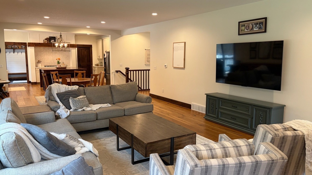 Photo of Livingroom in Fruitport