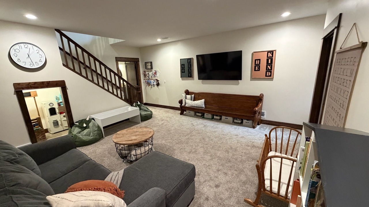 Photo of Livingroom in Fruitport