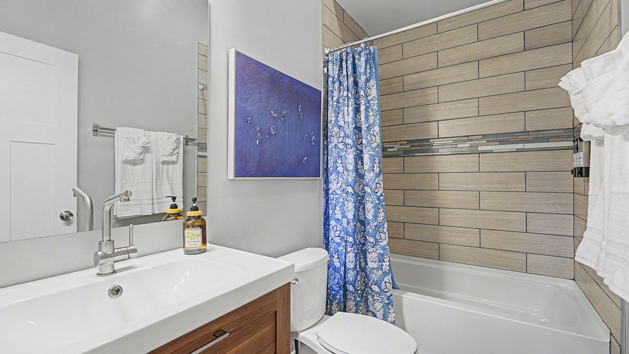 Photo of Bathroom in Fountain Square