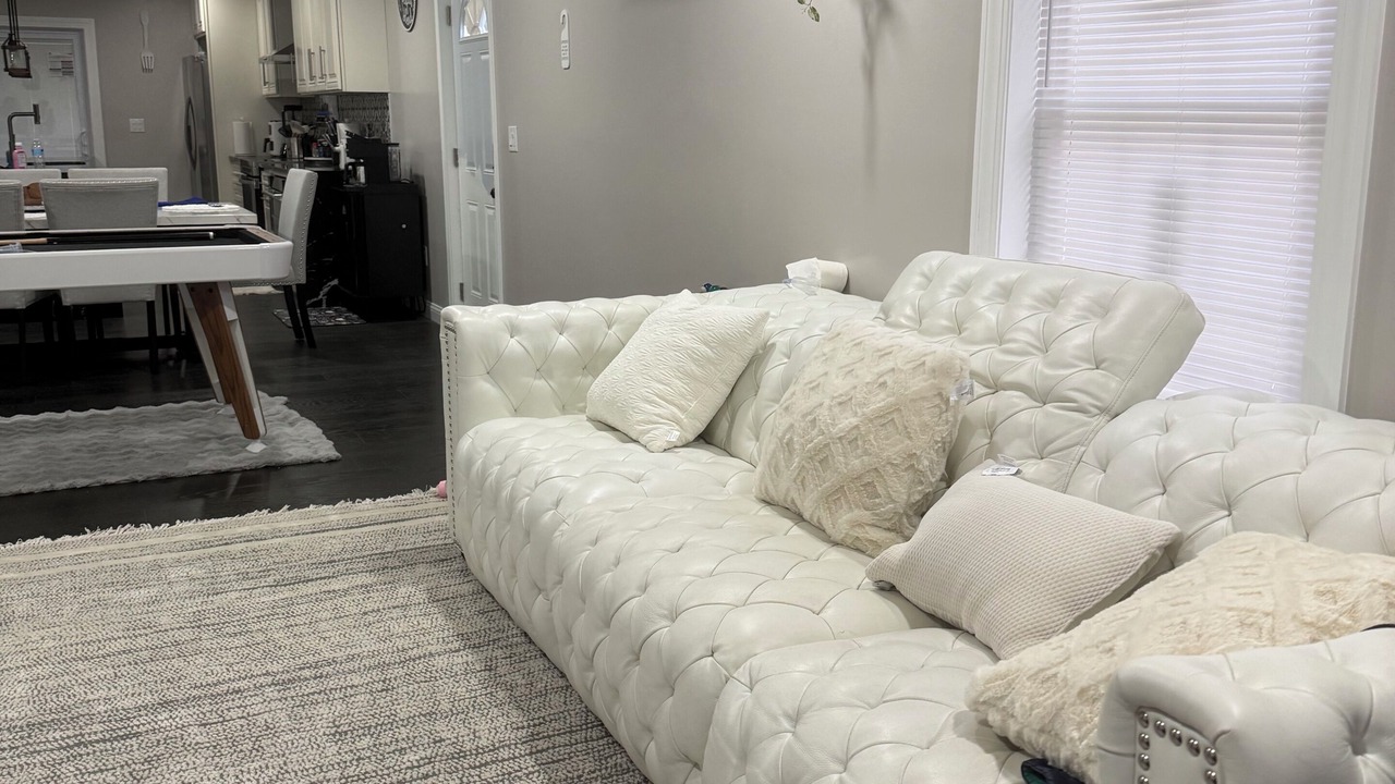 Photo of Livingroom in Martindale-Brightwood