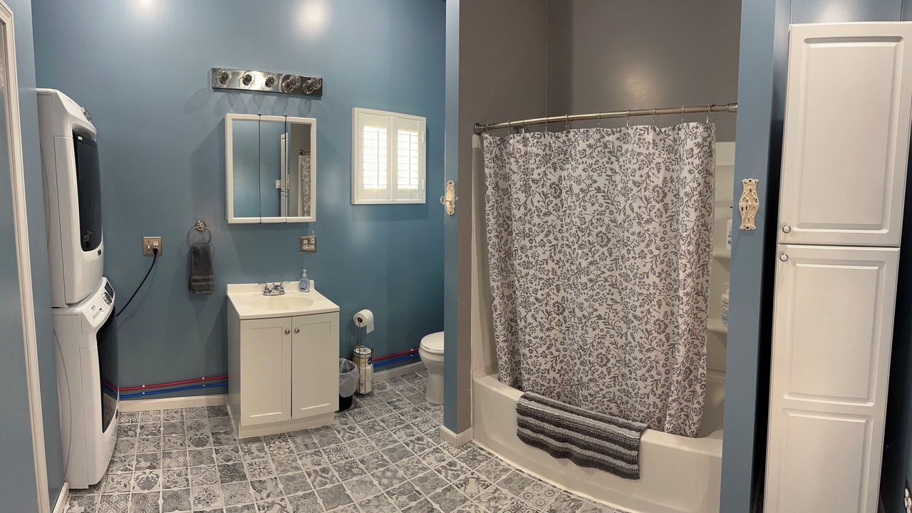 Photo of Bathroom in Jewell