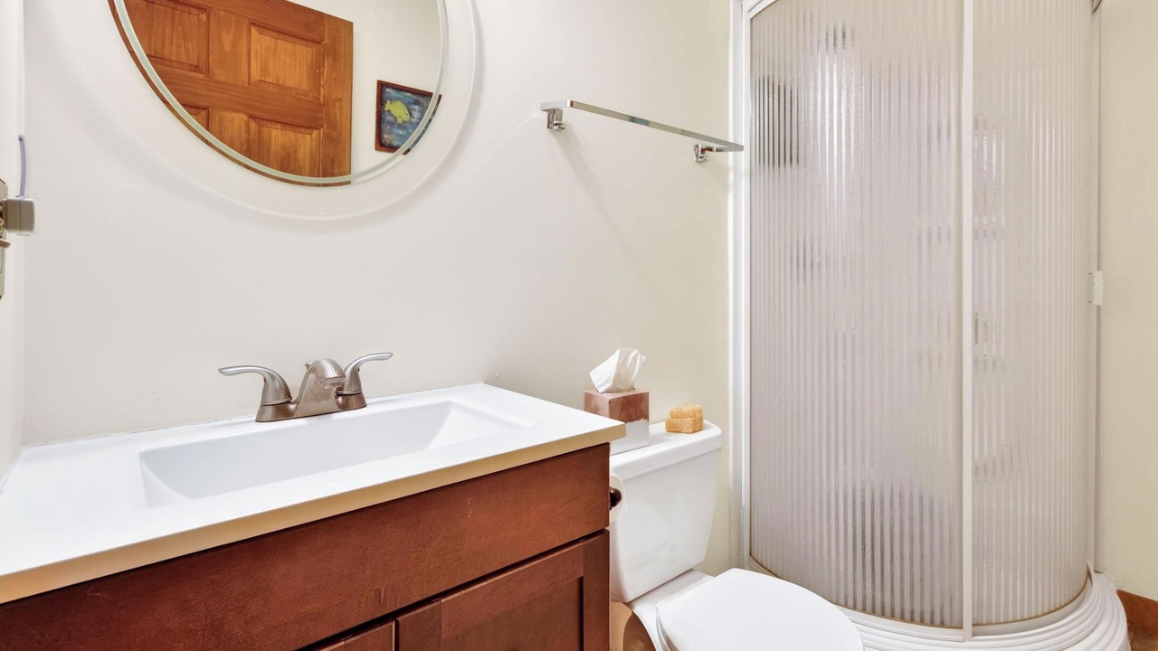 Photo of Bathroom in Helmsburg