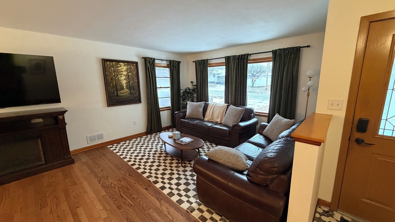 Photo of Livingroom in Highland