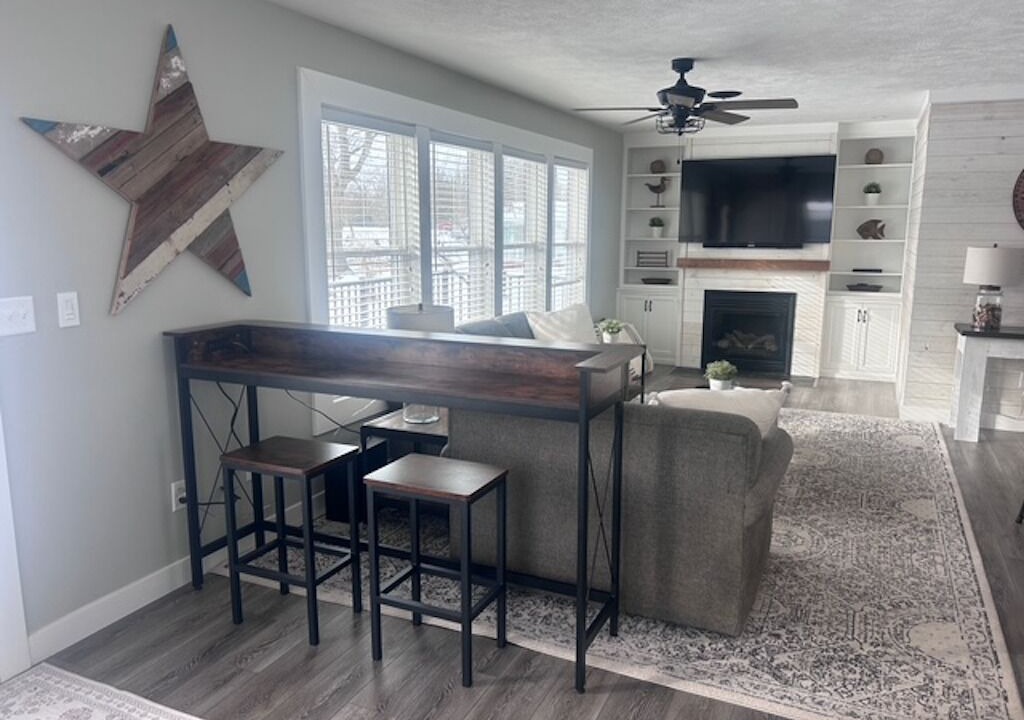 Photo of Livingroom in Wolcottville