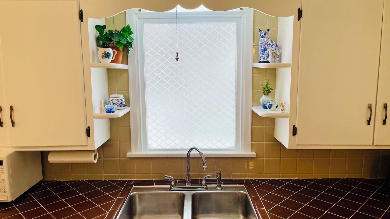 Photo of Kitchen in Roseland