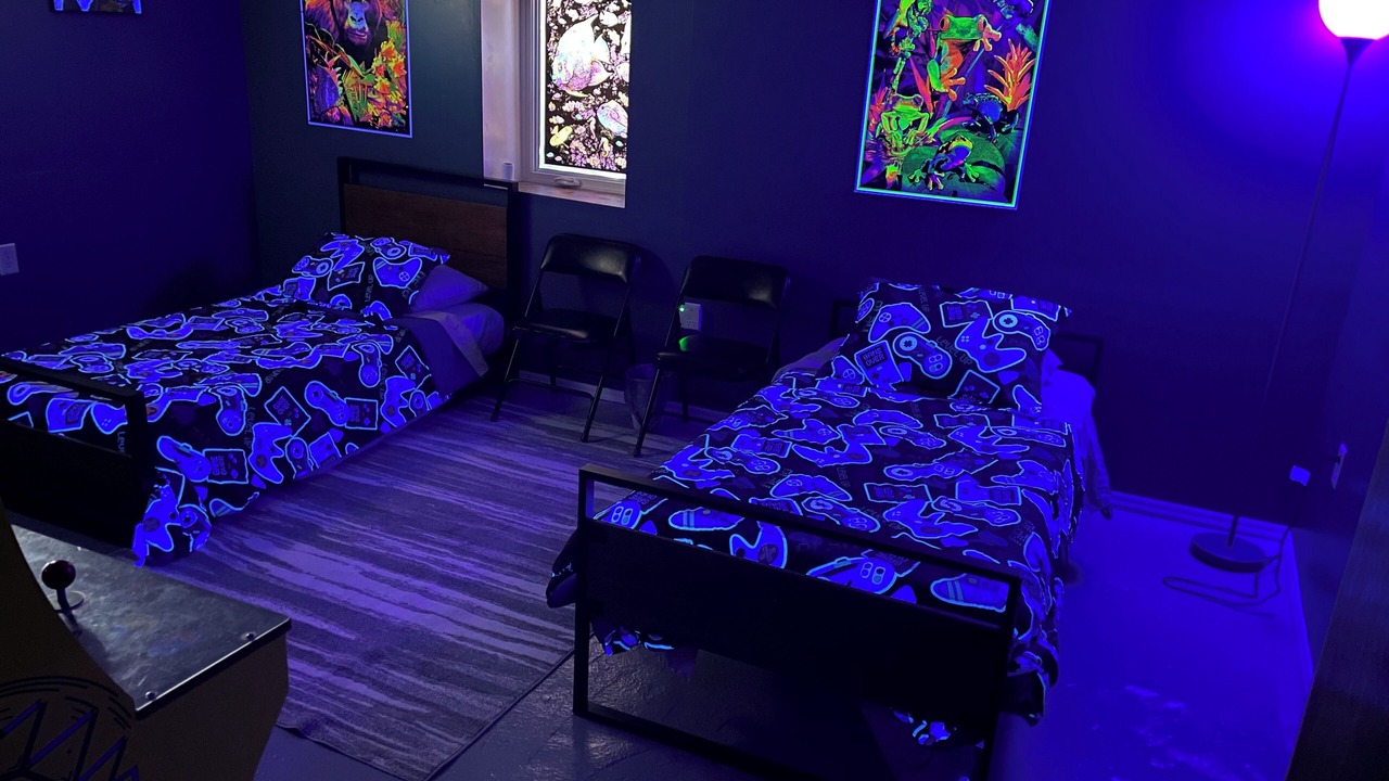 Photo of Bedroom in Roseland