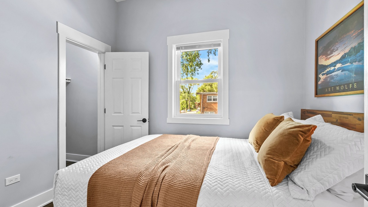 Photo of Bedroom in South Shore