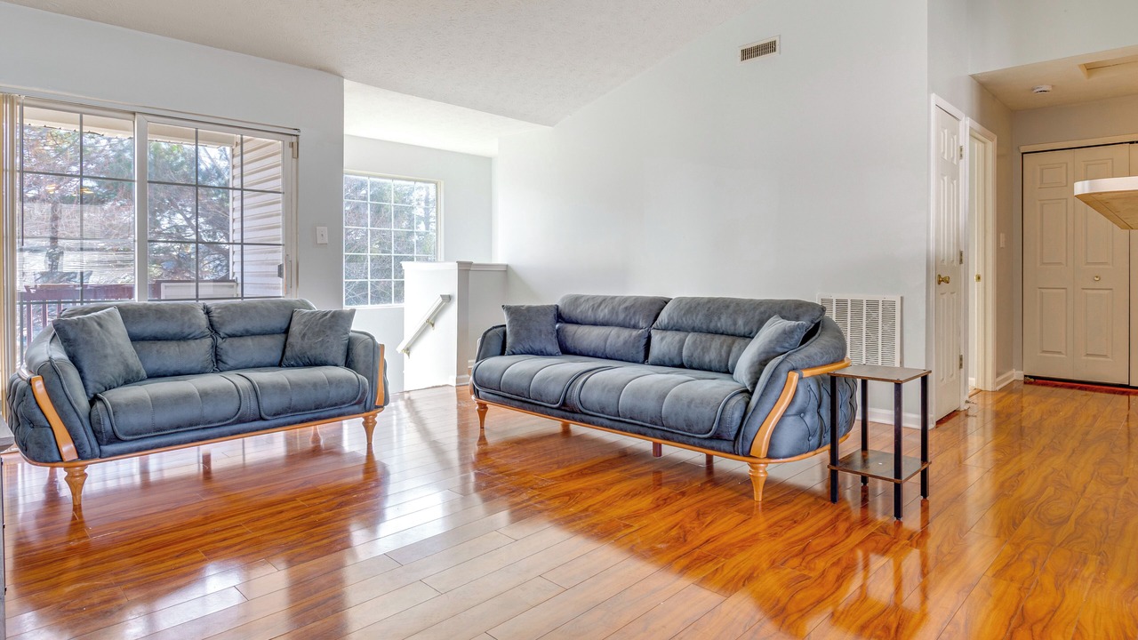 Photo of Livingroom in Fieldstone and Brookstone