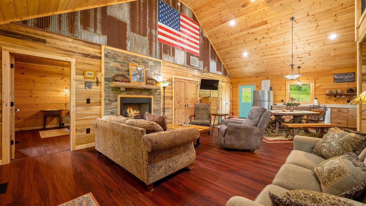 Photo of Livingroom in Gnaw Bone