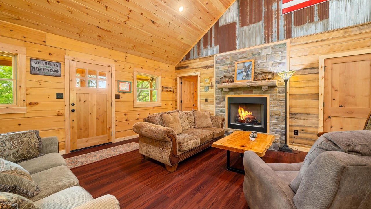 Photo of Livingroom in Gnaw Bone
