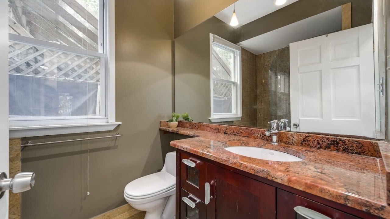 Photo of Bathroom in Grand Beach