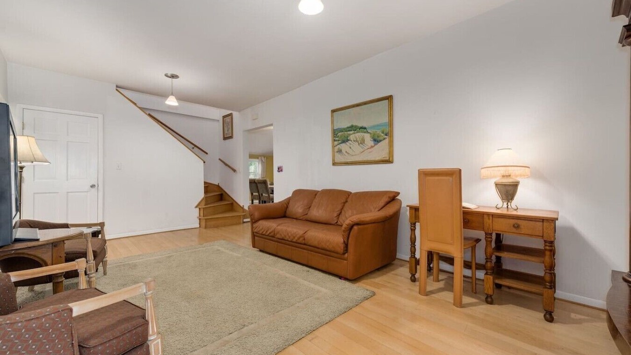 Photo of Livingroom in Grand Beach