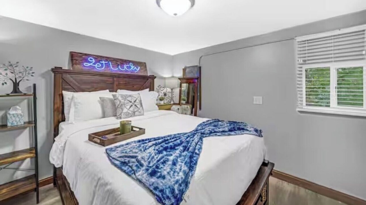Photo of Bedroom in Gary