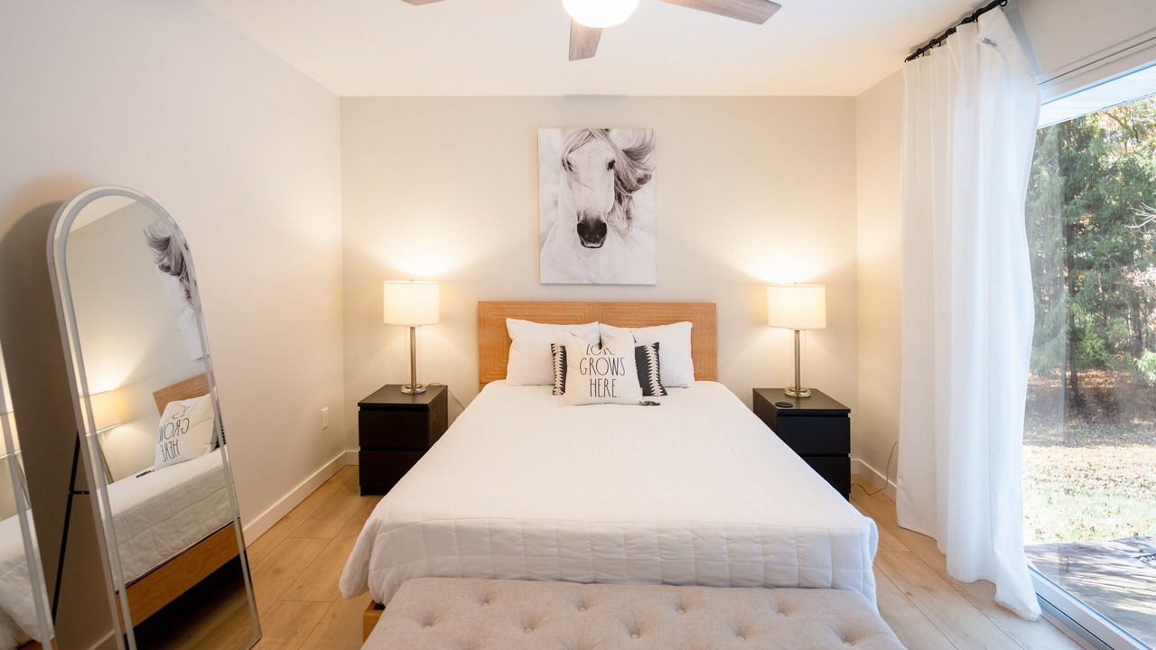 Photo of Bedroom in South Haven