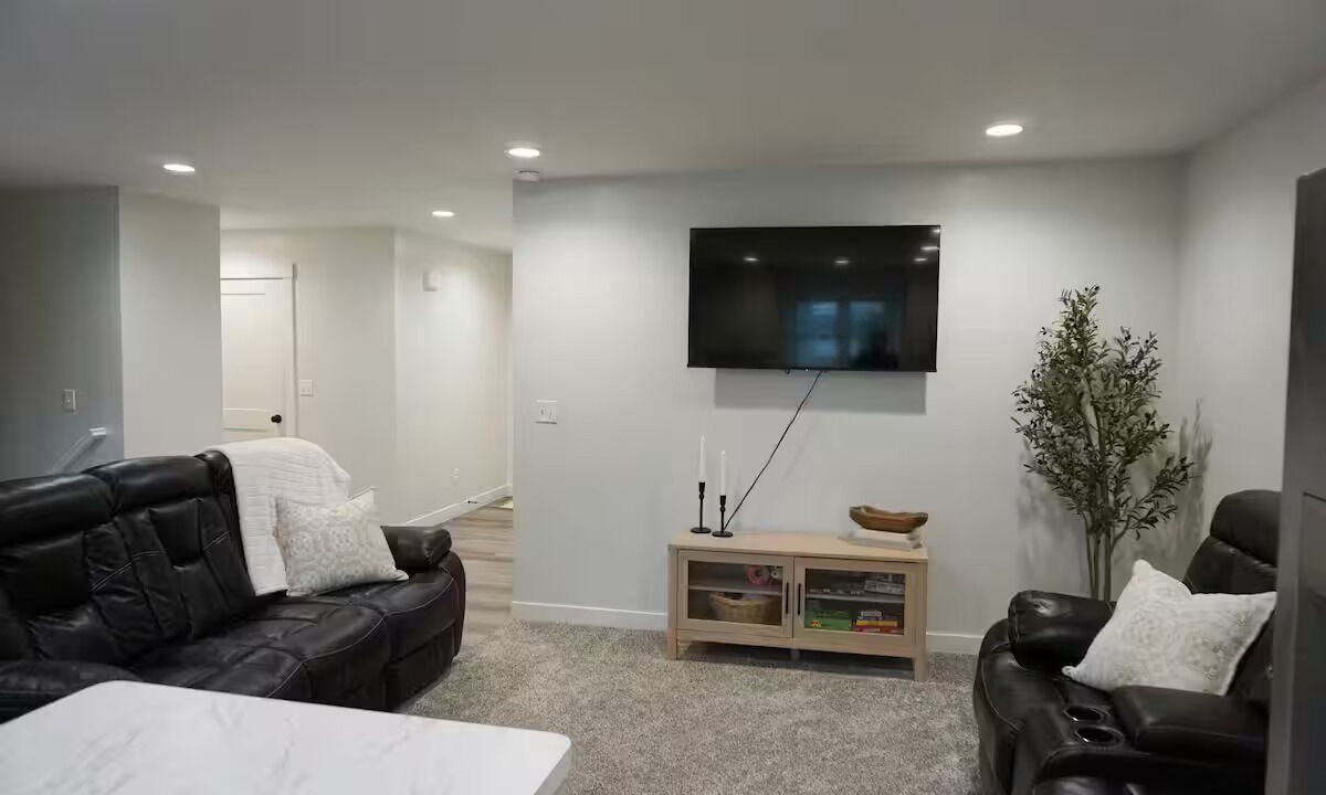 Photo of Livingroom in Goshen