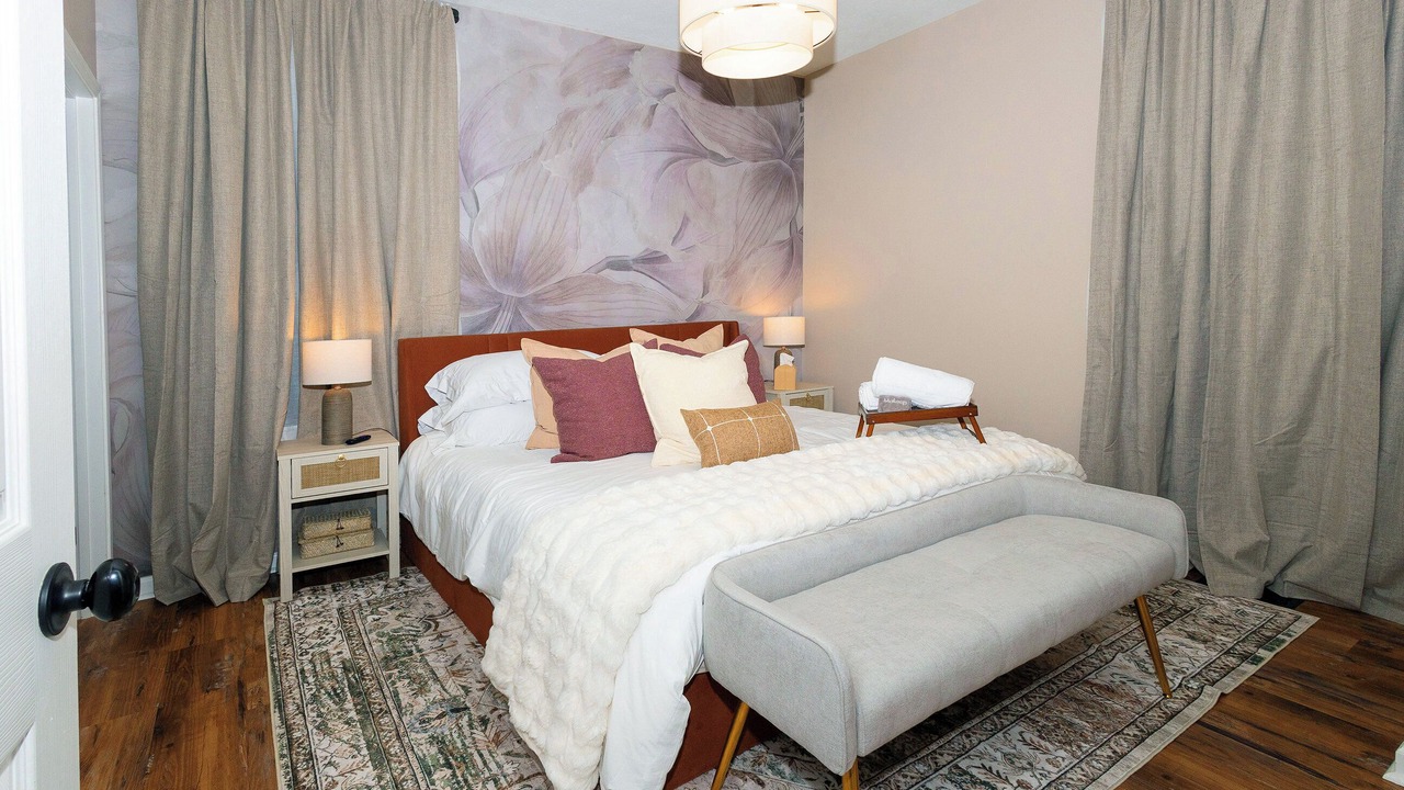 Photo of Bedroom in Holy Cross