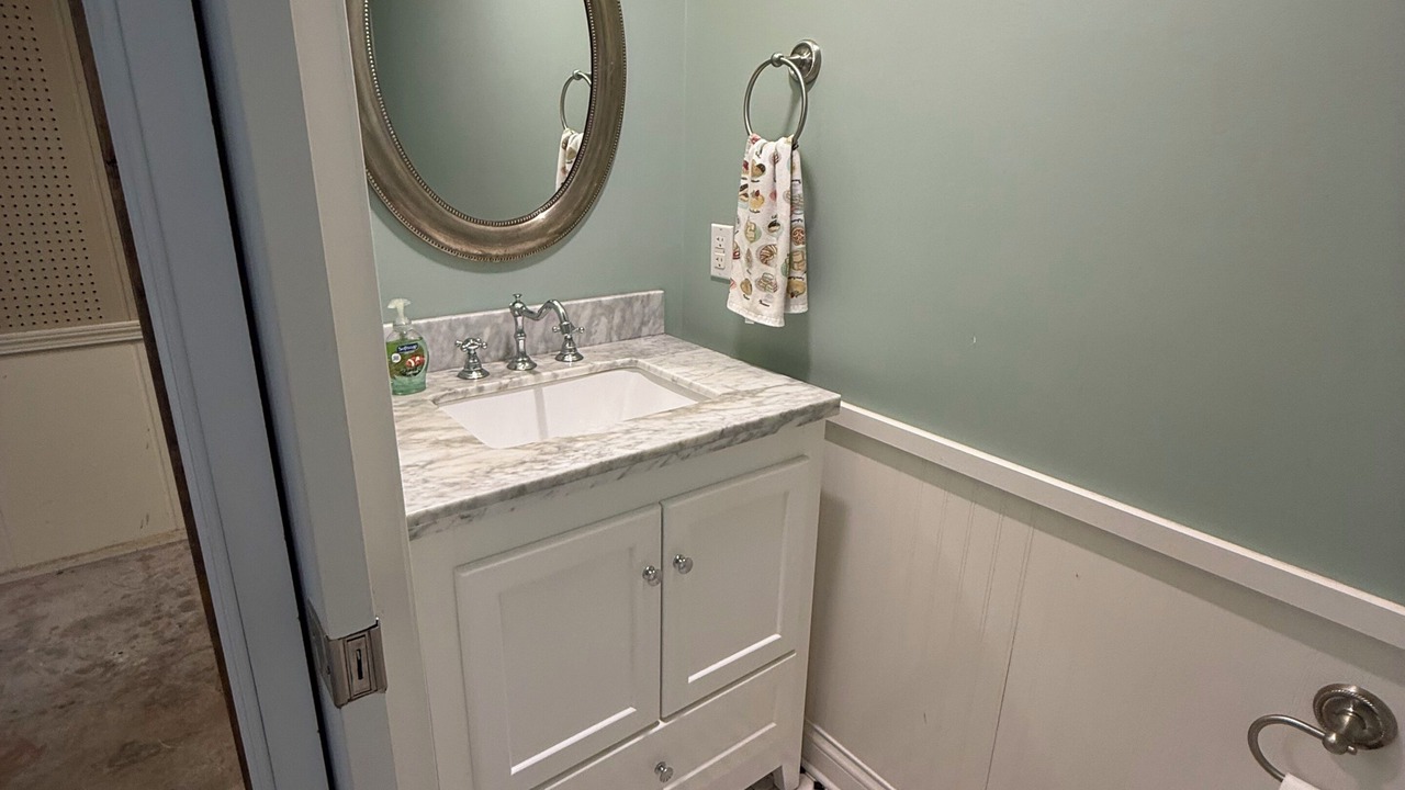 Photo of Bathroom in Clear Lake