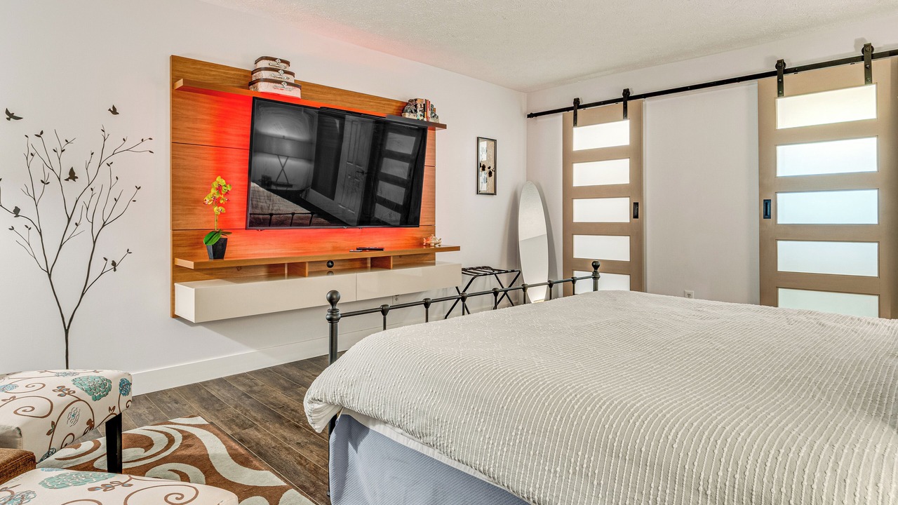 Photo of Bedroom in Renaissance Place