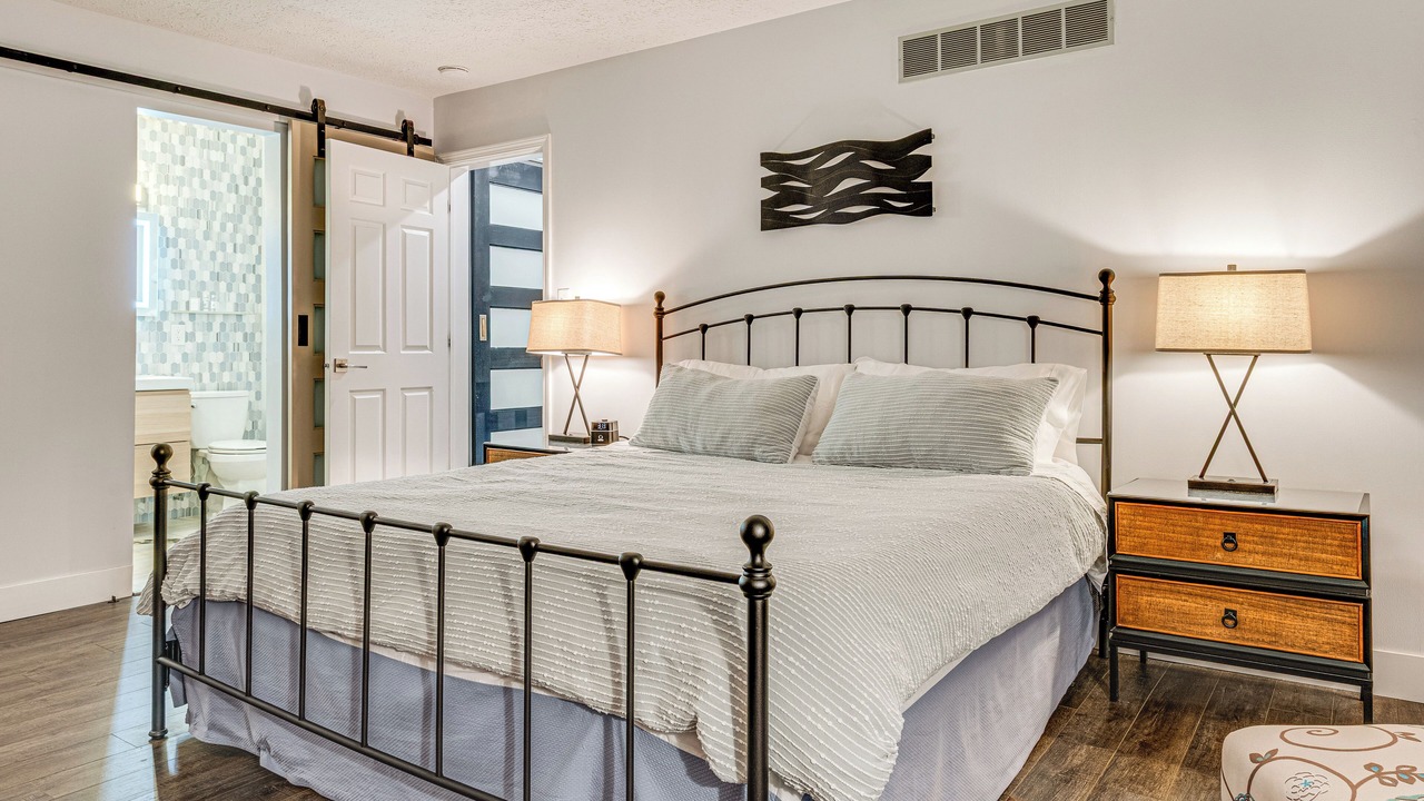 Photo of Bedroom in Renaissance Place