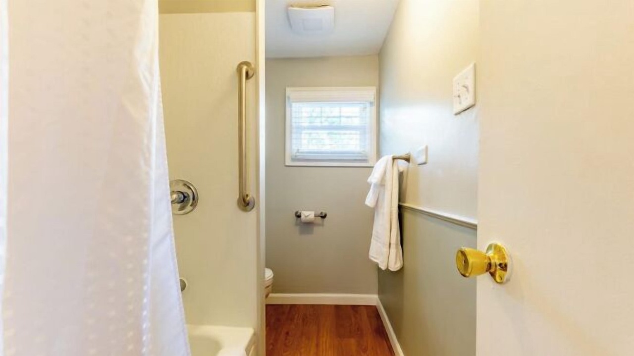 Photo of Bathroom in Whitehall