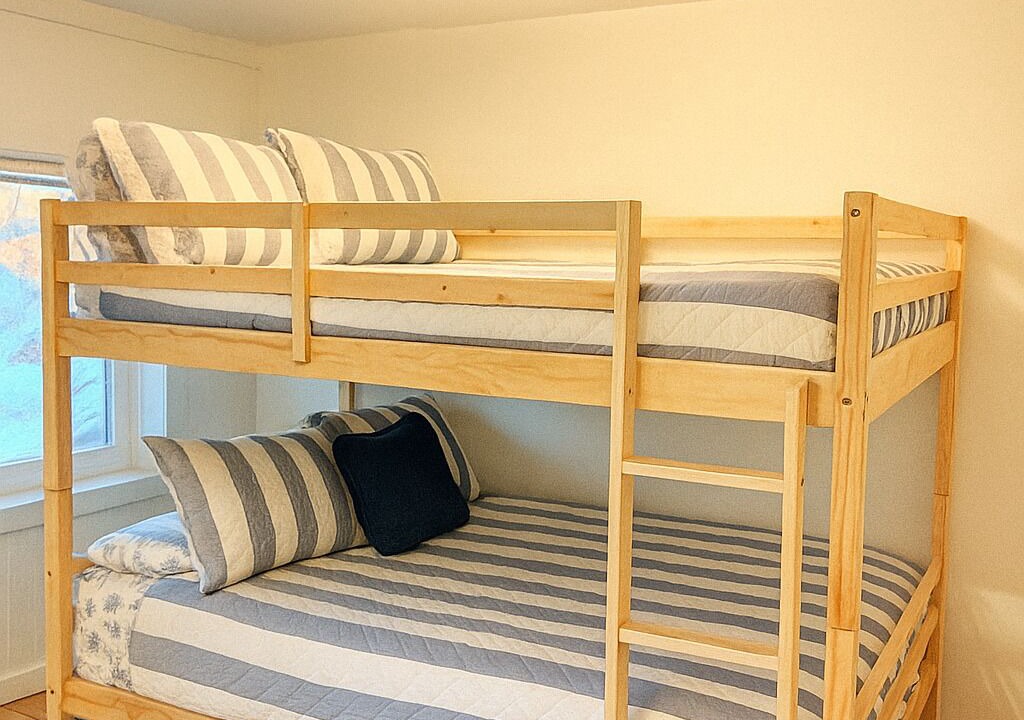 Photo of Bedroom in Cloverdale