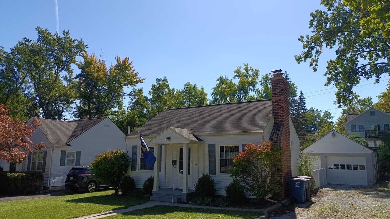 Photo of Outdoor in Old West Side