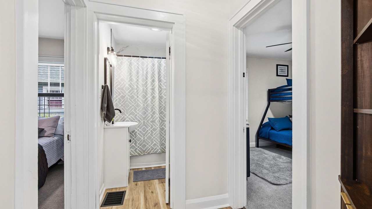 Photo of Bedroom in Meridian-Kessler