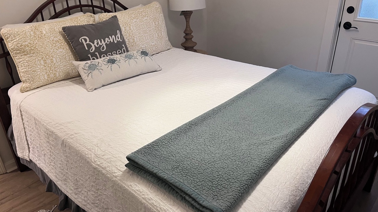 Photo of Bedroom in Wolf Lake