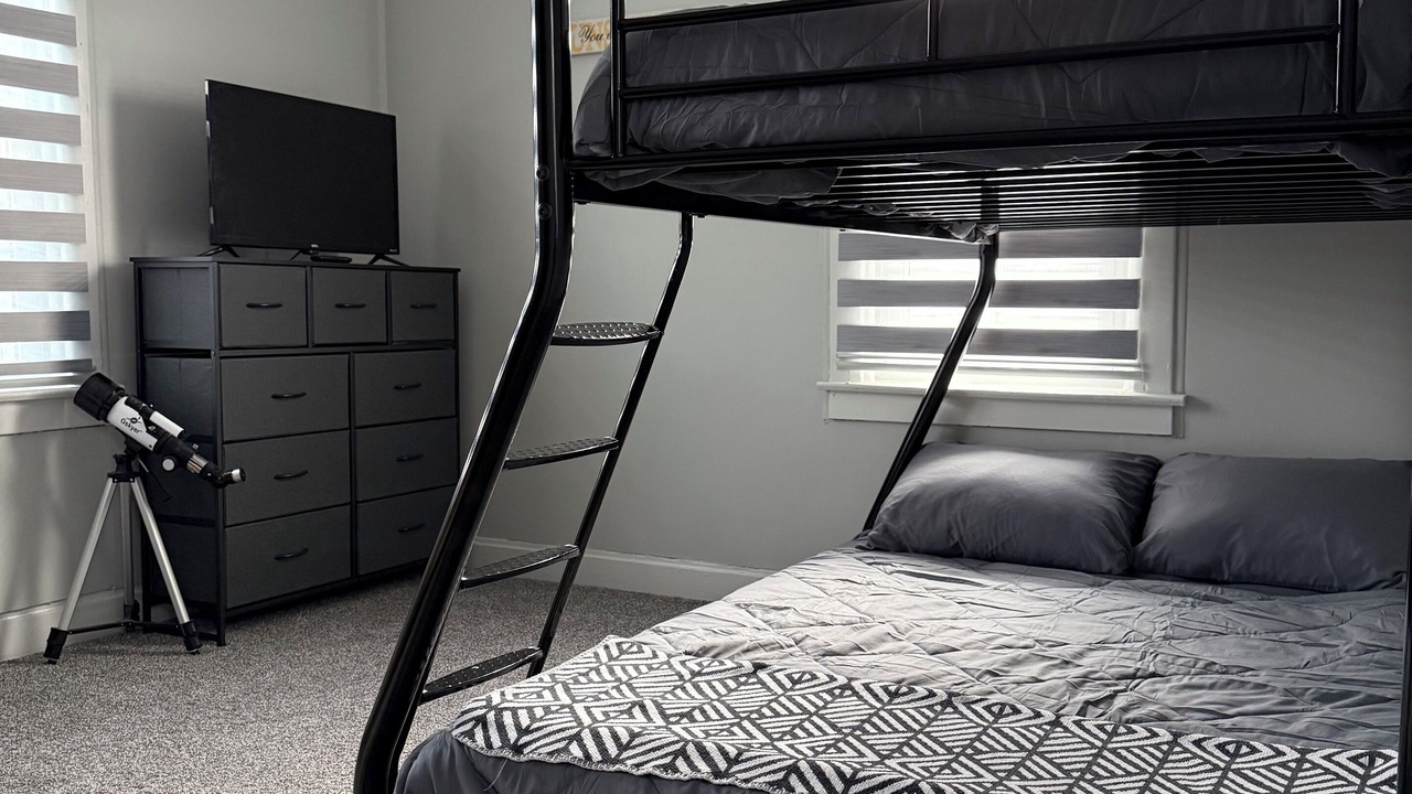 Photo of Bedroom in Richmond