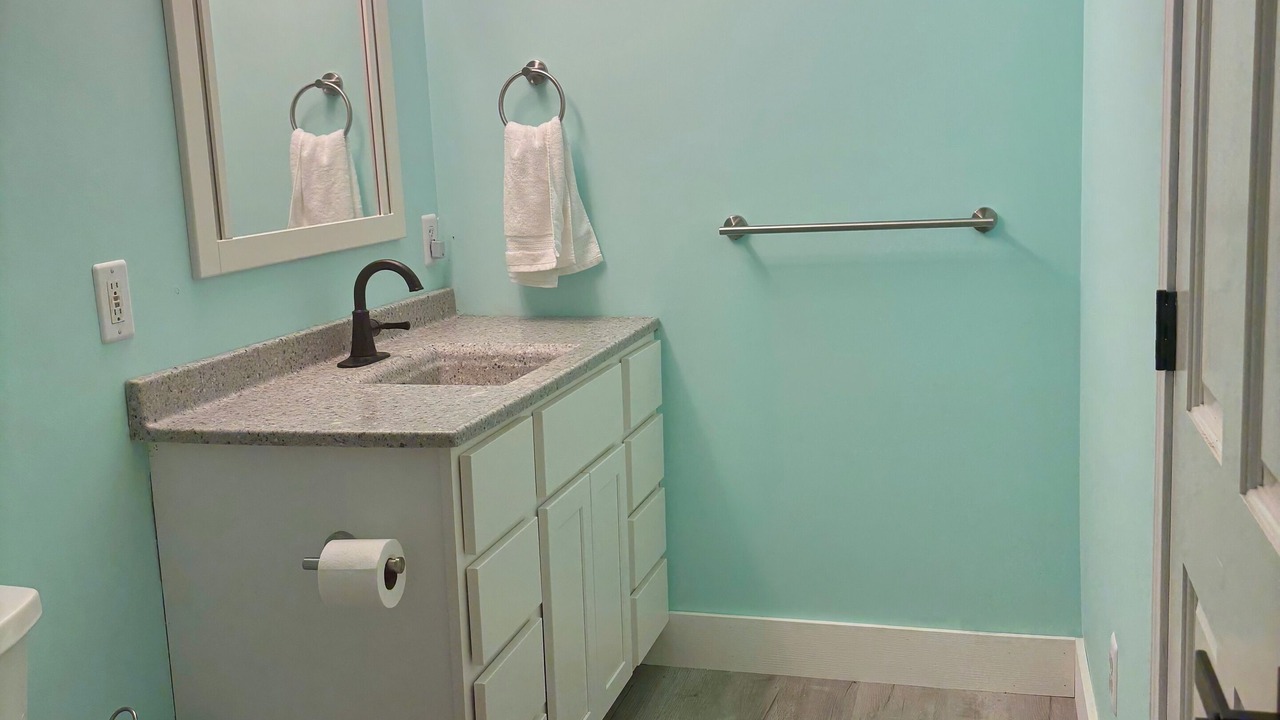 Photo of Bathroom in Grandville