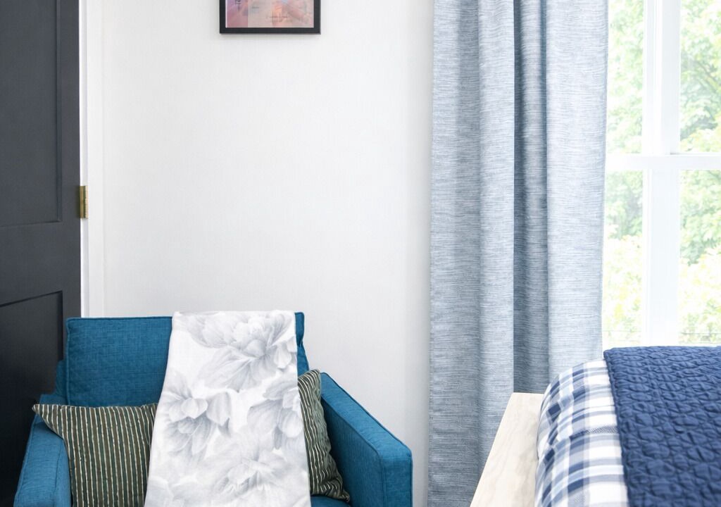Photo of Bedroom in Niles